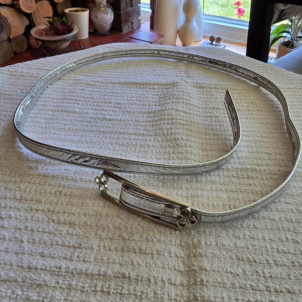 Vintage Slim / Skinny Silver Belt with Geometric Buckle Details
